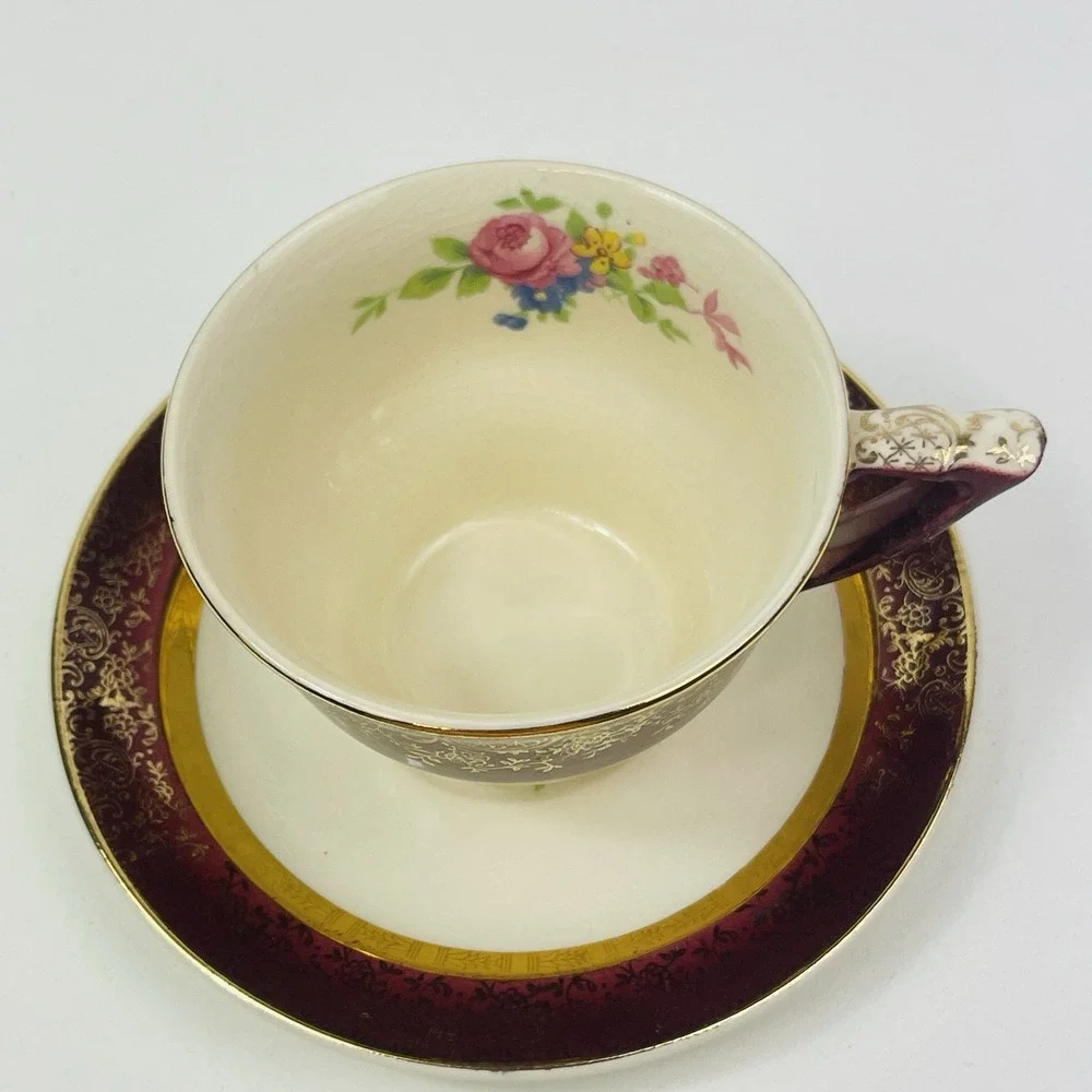 Century by Salem Aristocrat‎ 23 Karat Gold Tea Cup and Saucer Floral Crazing
